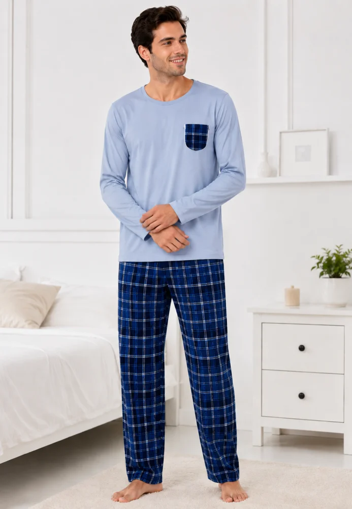 Pijama Bărbați Confortabilă din Bumbac: Bluză Albastru Deschis și Pantaloni Carouri