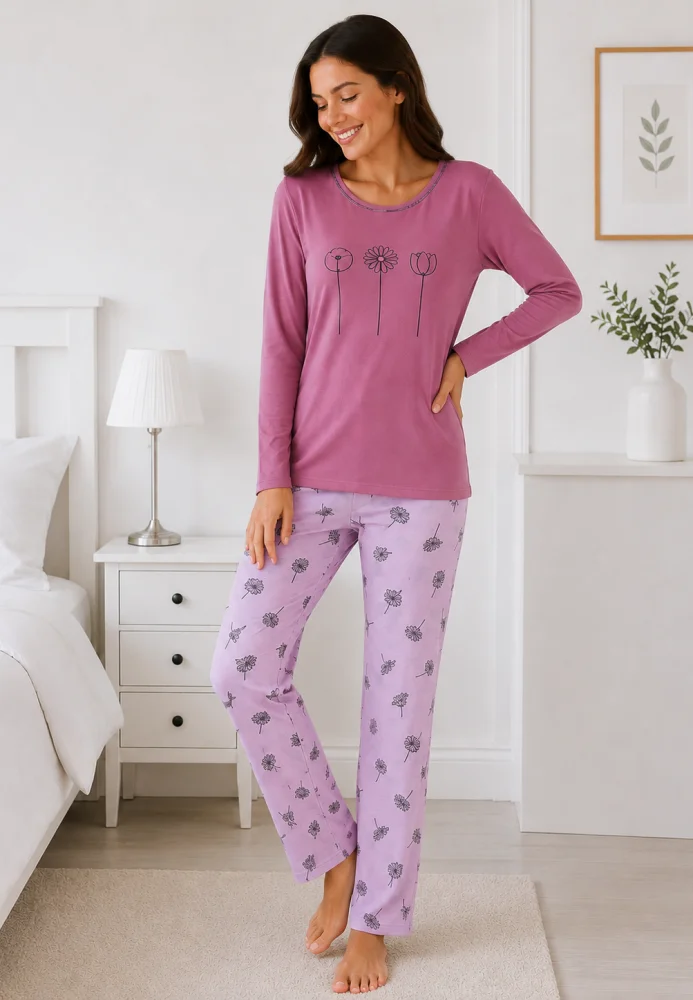 Pijama dama MOV bluza cu maneca lunga si imprimeu floral, pantaloni lungi cu model flori — imagine 1