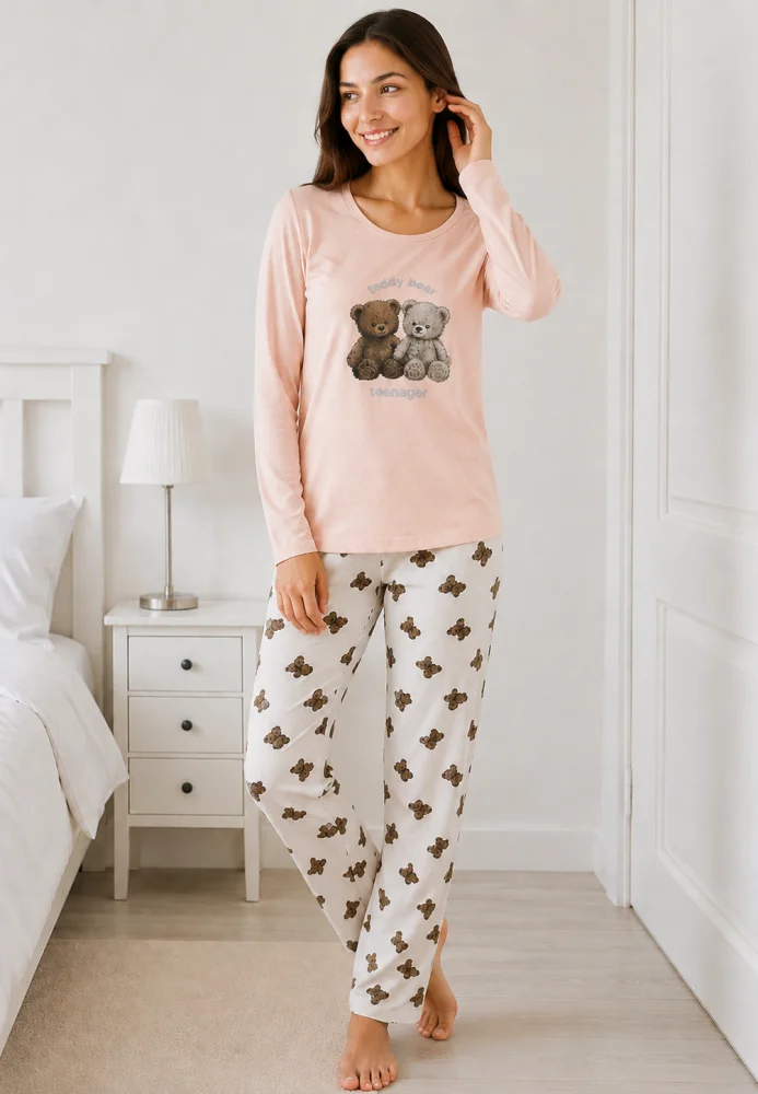 Pijama dama Roz Pudra/Alb, bluza cu maneca lunga si imprimeu ursuti, pantaloni lungi cu model ursuleti