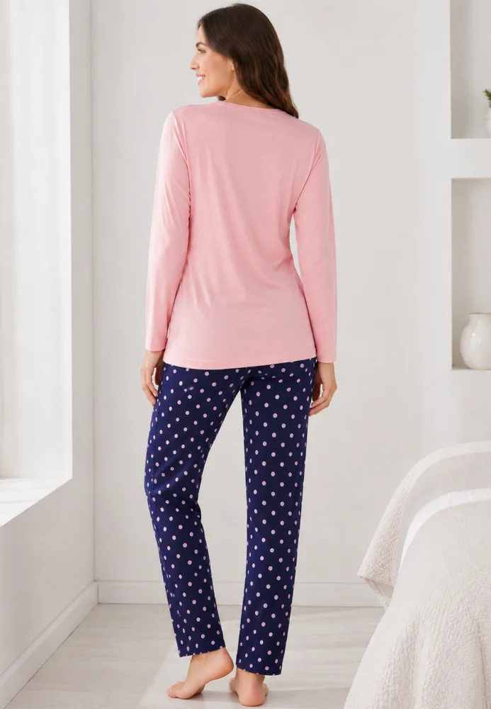 Pijama dama roz cu fluture si pantaloni bleumarin cu buline, bluză bumbac