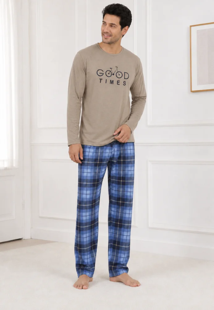 Pijama bărbați, Bluză bej cu mânecă lungă și imprimeu "Good Times", Pantalon lung în carouri albastru/bleumarin — imagine 3