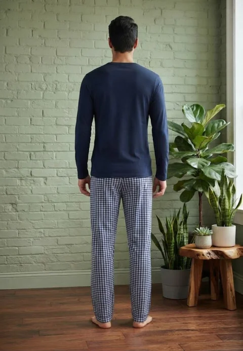 Pijama pentru bărbați, Bluză mânecă lungă cu imprimeu „WHERE WE SEEK LOVE” și Pantalon lung în carouri mici