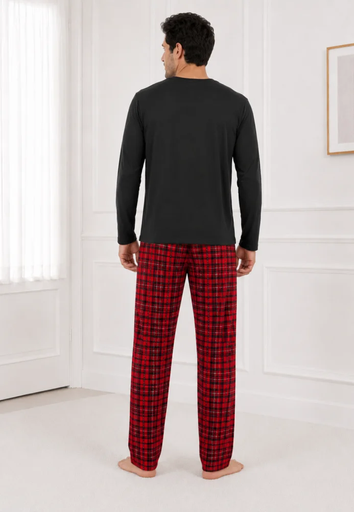 Pijama Bărbați cu Mânecă Lungă, Bluză Neagră cu Imprimeu Cărți de Joc și Pantalon în Carouri, Negru / Roșu — imagine 2