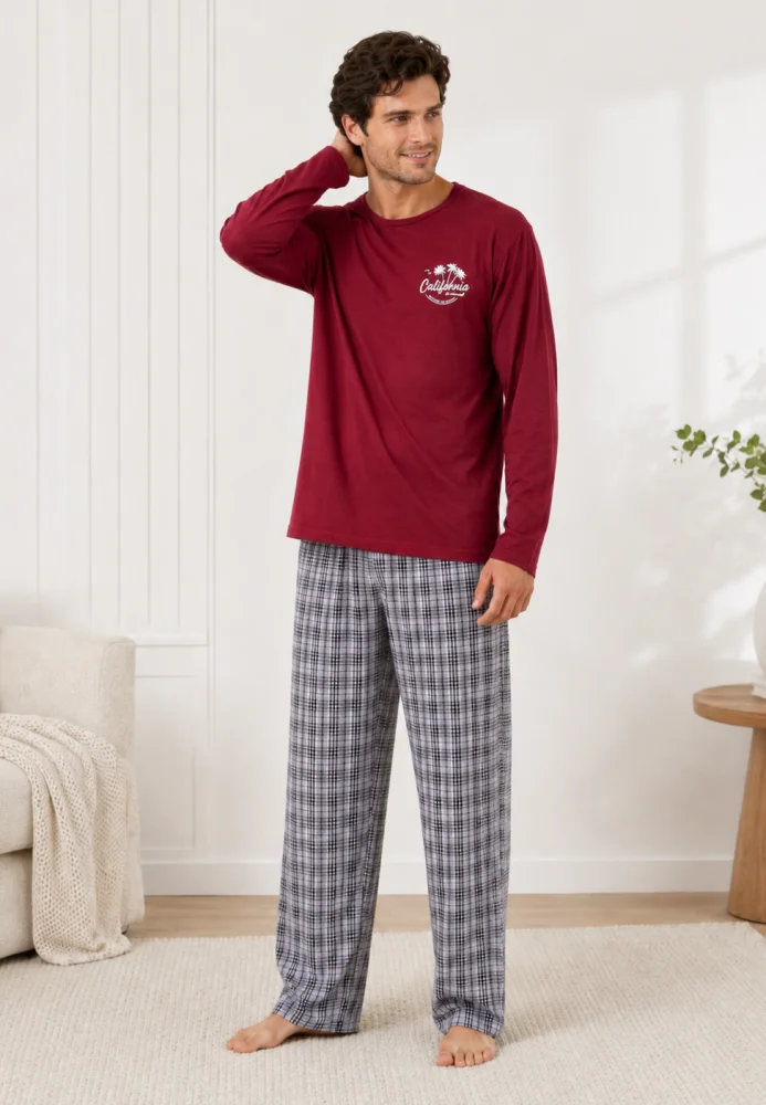 Pijama bărbați, Bluză grena cu imprimeu "California" și mânecă lungă, Pantalon lung în carouri gri — imagine 3
