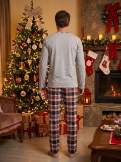 Pijama Bărbați de Crăciun din Bumbac – Imprimeu Moș Crăciun și Pantaloni în Carouri,gri
