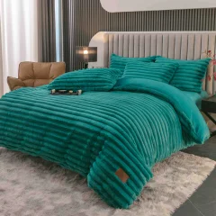 Lenjerie de Pat Cocolino cu Blăniță tip Iepuraș, turcuaz – 4 Piese, Cu Elastic, Ultra-Pufoasă