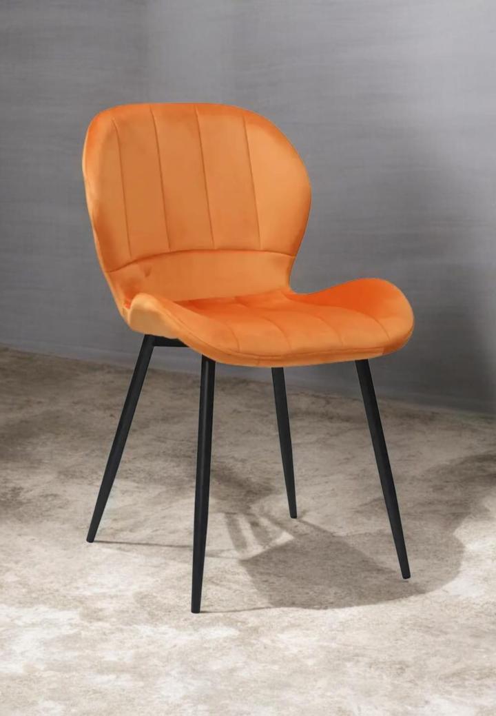 Scaun Topaz Portocaliu din Catifea Babyface